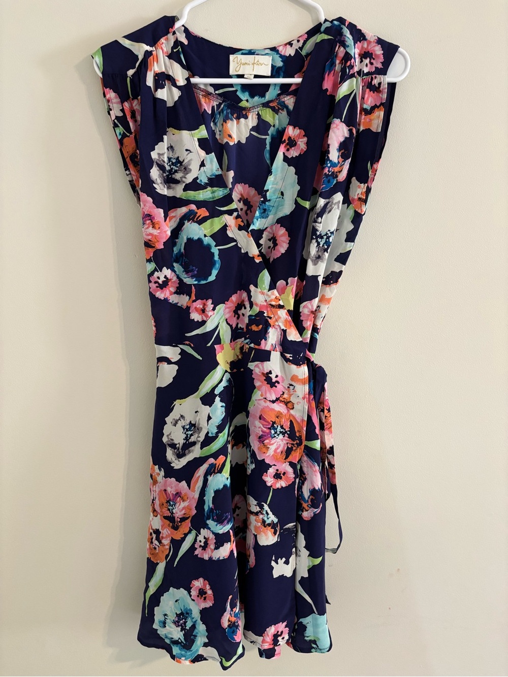 Yumi Kim Medium Navy Floral Wrap Dress Back to School Teacher